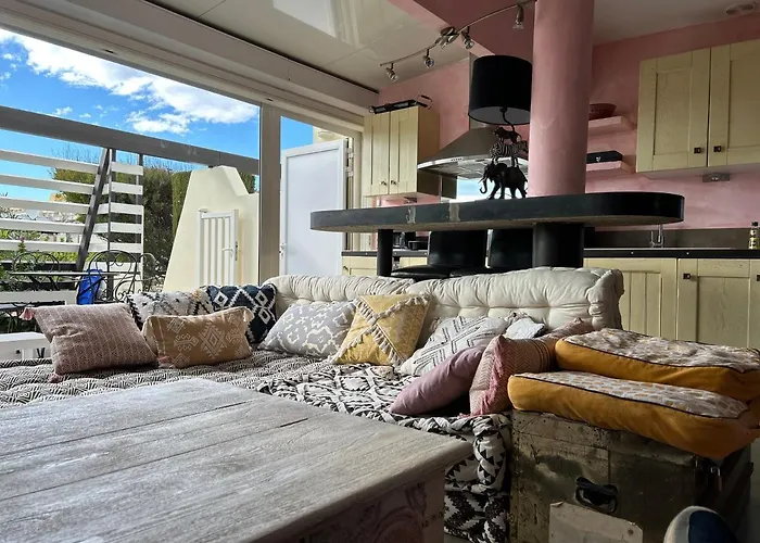 빌라 Luxe Port Nature 1 Jasmine 아그